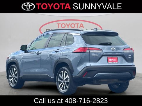 Certified 2025 Toyota Corolla Cross XLE AWD/4WD image 8