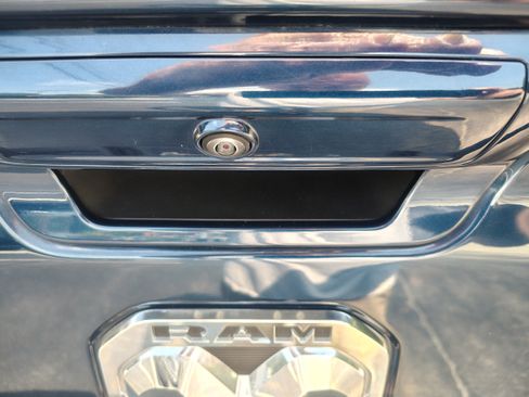 Certified 2022 RAM 1500 Laramie AWD/4WD image 10