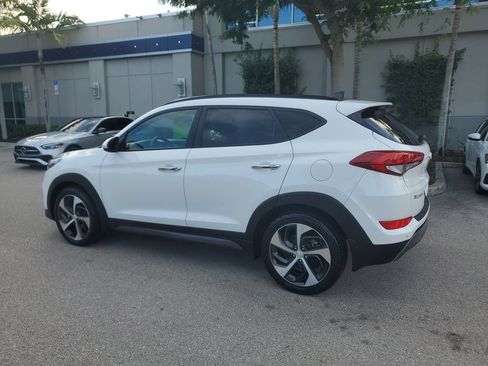 Used 2016 Hyundai Tucson Limited w/ Option Group 03 FWD image 8