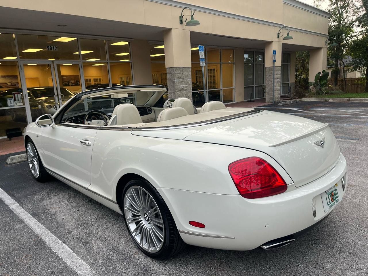 Used 2010 Bentley Continental GT Speed w/ Convenience Specification Pkg AWD/4WD image 8