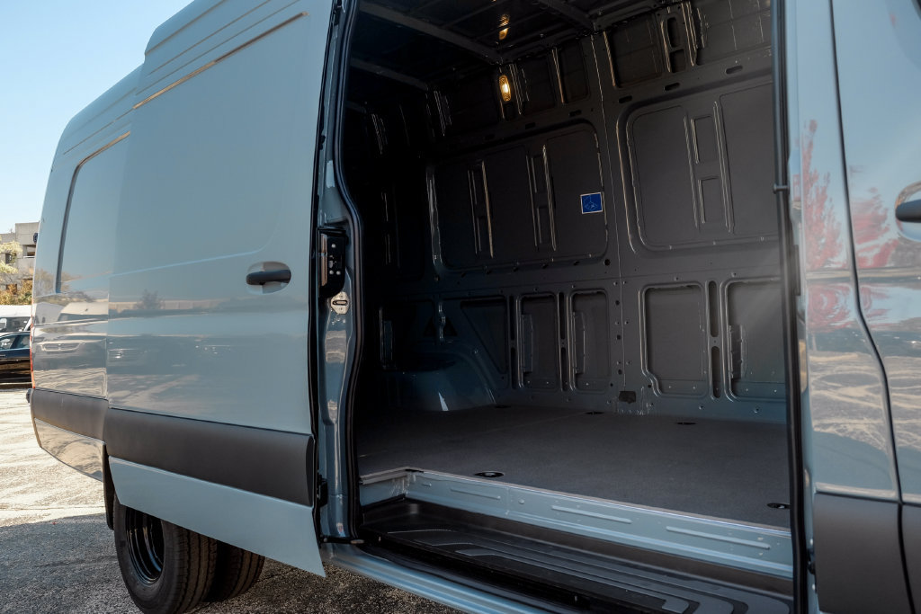 New 2027 Mercedes-Benz Sprinter 3500 image 10