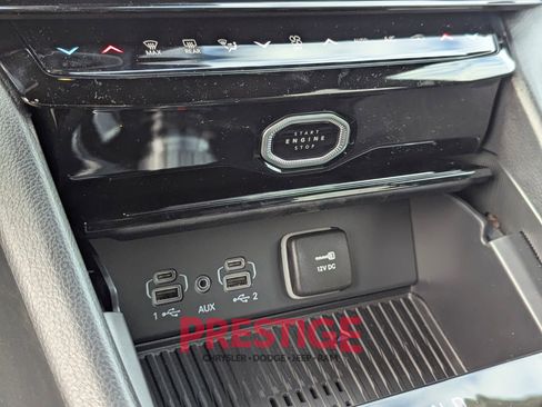 New 2026 Jeep Grand Cherokee Limited w/ Luxury Tech Group II AWD/4WD image 20