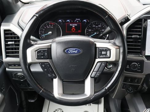 Used 2022 Ford F250 Platinum w/ FX4 Off-Road Package image 24