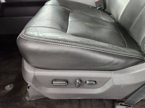 Used 2016 Ford F250 Lariat w/ Lariat Interior Package AWD/4WD image 13