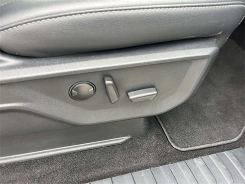 Used 2023 Ford F150 XLT w/ Equipment Group 302A High image 25