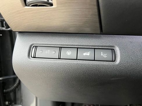 Used 2022 Nissan Pathfinder Platinum w/ Lighting Package (N92) image 23