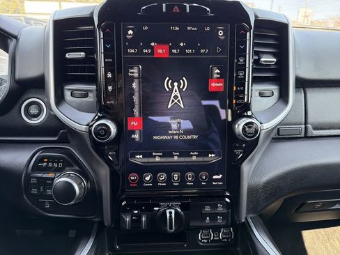 Used 2021 RAM 1500 Big Horn image 28