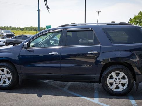 Used 2016 GMC Acadia SLE AWD/4WD image 16