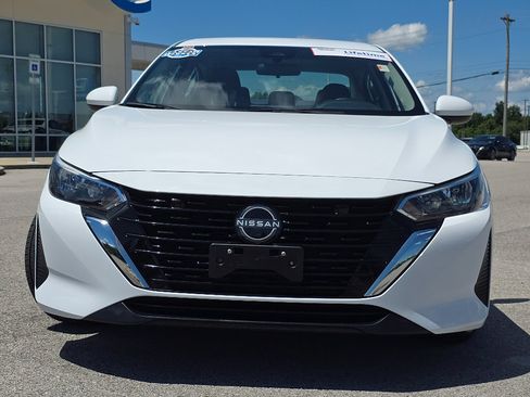 Used 2024 Nissan Sentra S FWD image 5