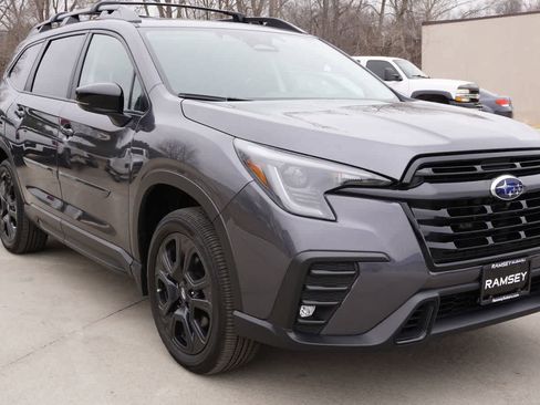 Certified 2025 Subaru Ascent Bronze Edition w/ Onyx Package image 8