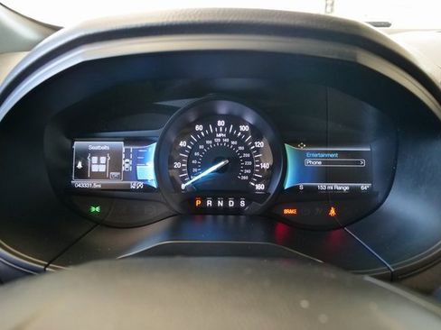 Used 2022 Ford Edge ST-Line w/ Class II Trailer Tow Package image 19