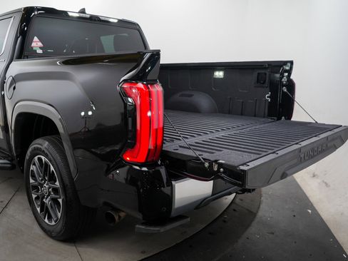 Used 2023 Toyota Tundra Limited AWD/4WD image 21