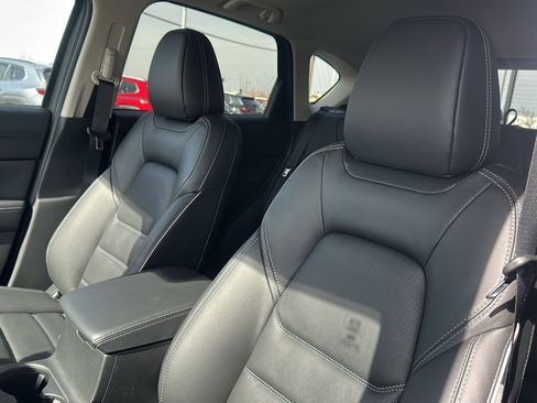 New 2025 MAZDA CX-5 AWD 2.5 S w/ Premium Plus Pkg image 11