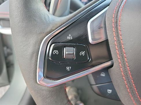 Used 2022 Chevrolet Corvette Stingray Premium Conv w/ Z51 Performance Package RWD image 15