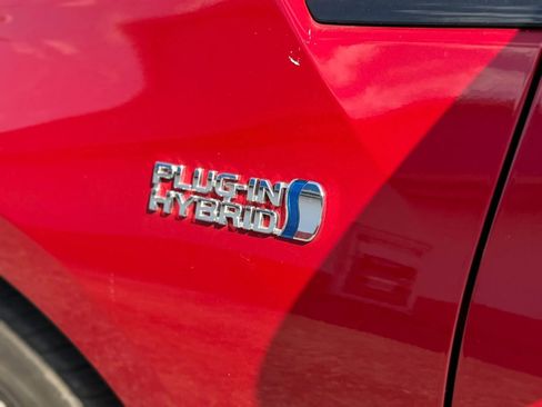 Used 2017 Toyota Prius Prime Premium w/ Carpet Mat Package FWD image 9