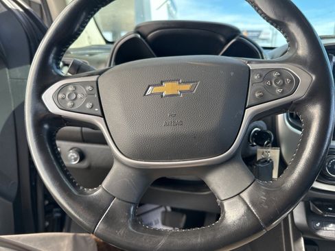 Used 2021 Chevrolet Colorado LT w/ Safety Package image 22