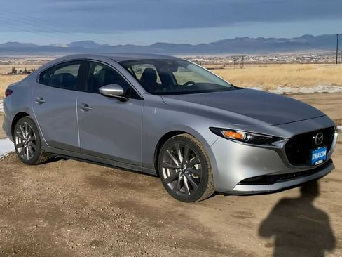 Used 2019 MAZDA MAZDA3 Sedan w/ Select Package image 2