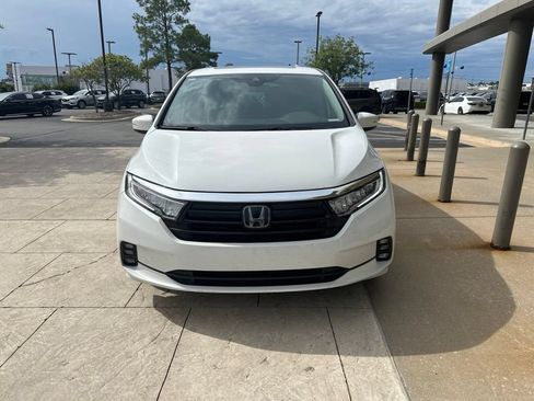 Used 2021 Honda Odyssey EX-L image 2