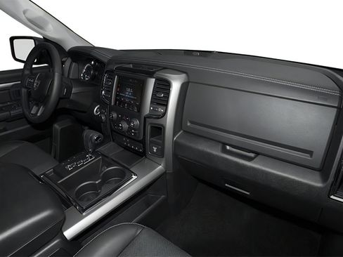 Used 2013 RAM 1500 Express RWD image 12