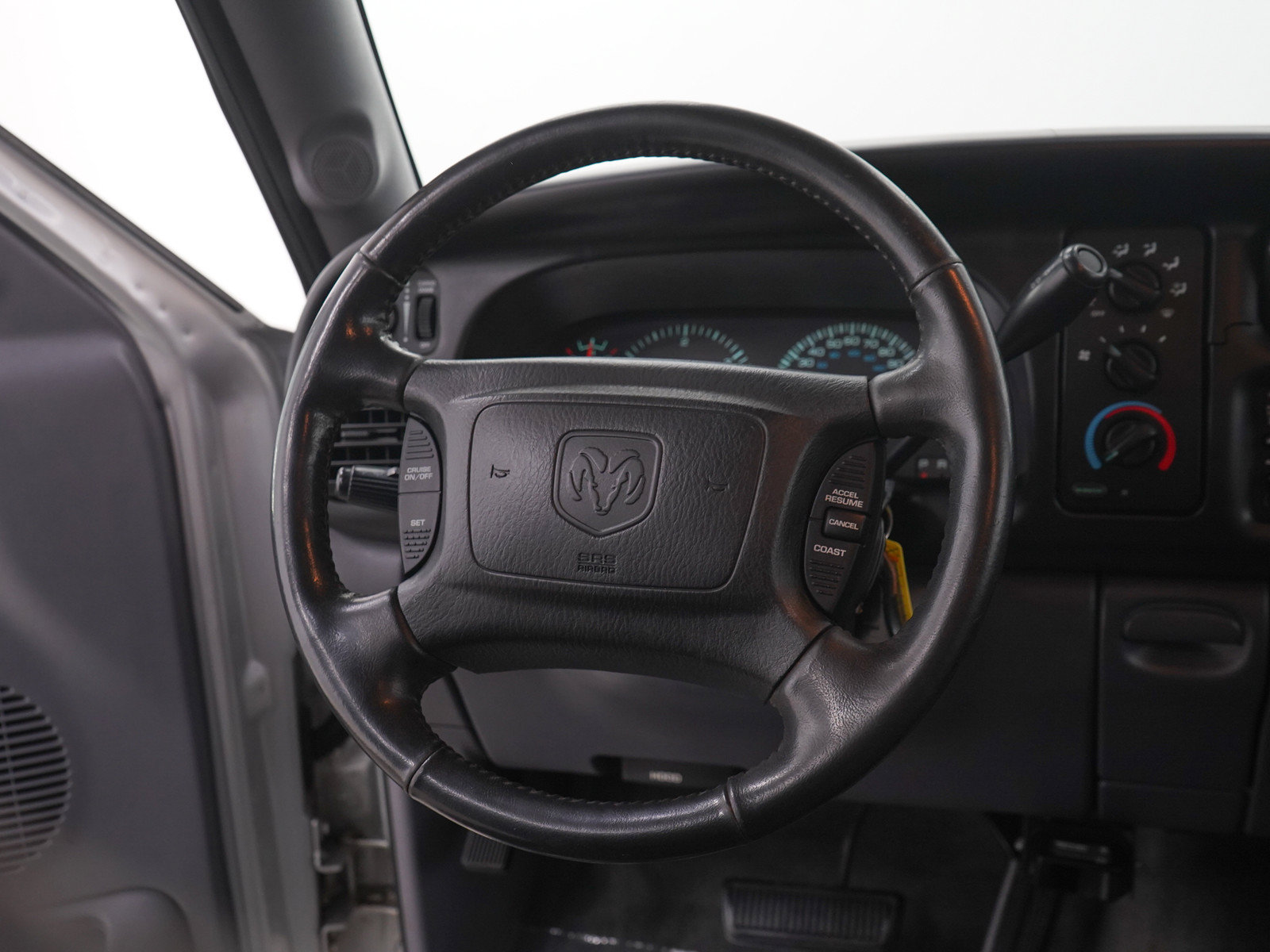 Used 2002 Dodge Ram 2500 Truck 2WD Quad Cab image 17