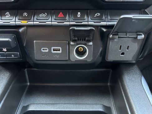 Certified 2021 Chevrolet Silverado 1500 LT Trail Boss w/ Convenience Package II image 35