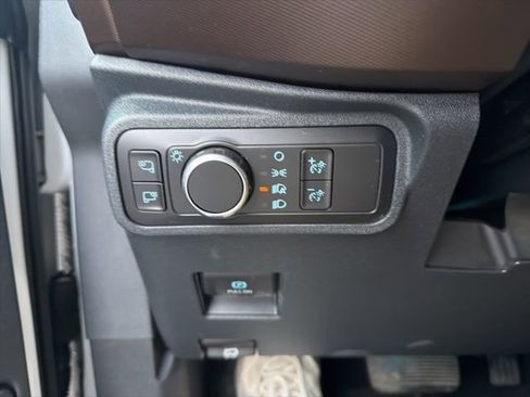 Certified 2022 Ford Bronco Outer Banks w/ Sasquatch Package image 25