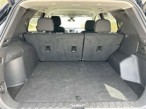 Used 2024 Chevrolet Equinox LT image 16