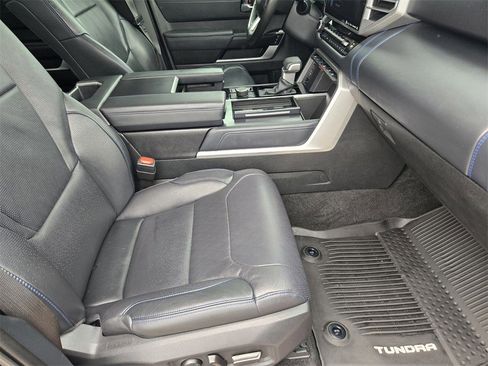 Used 2022 Toyota Tundra Platinum image 13