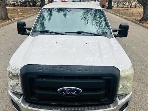 Used 2015 Ford F350 XL w/ Power Equipment Group image 13