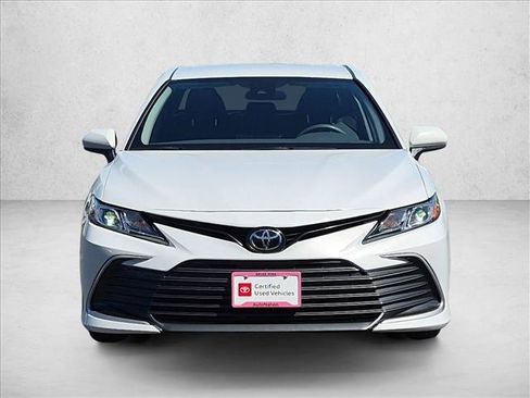 Used 2023 Toyota Camry LE FWD image 2