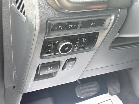 Used 2024 Ford F150 Lariat w/ Equipment Group 502A High AWD/4WD image 28