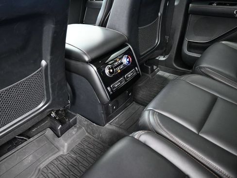 Used 2023 Lincoln Aviator AWD image 20