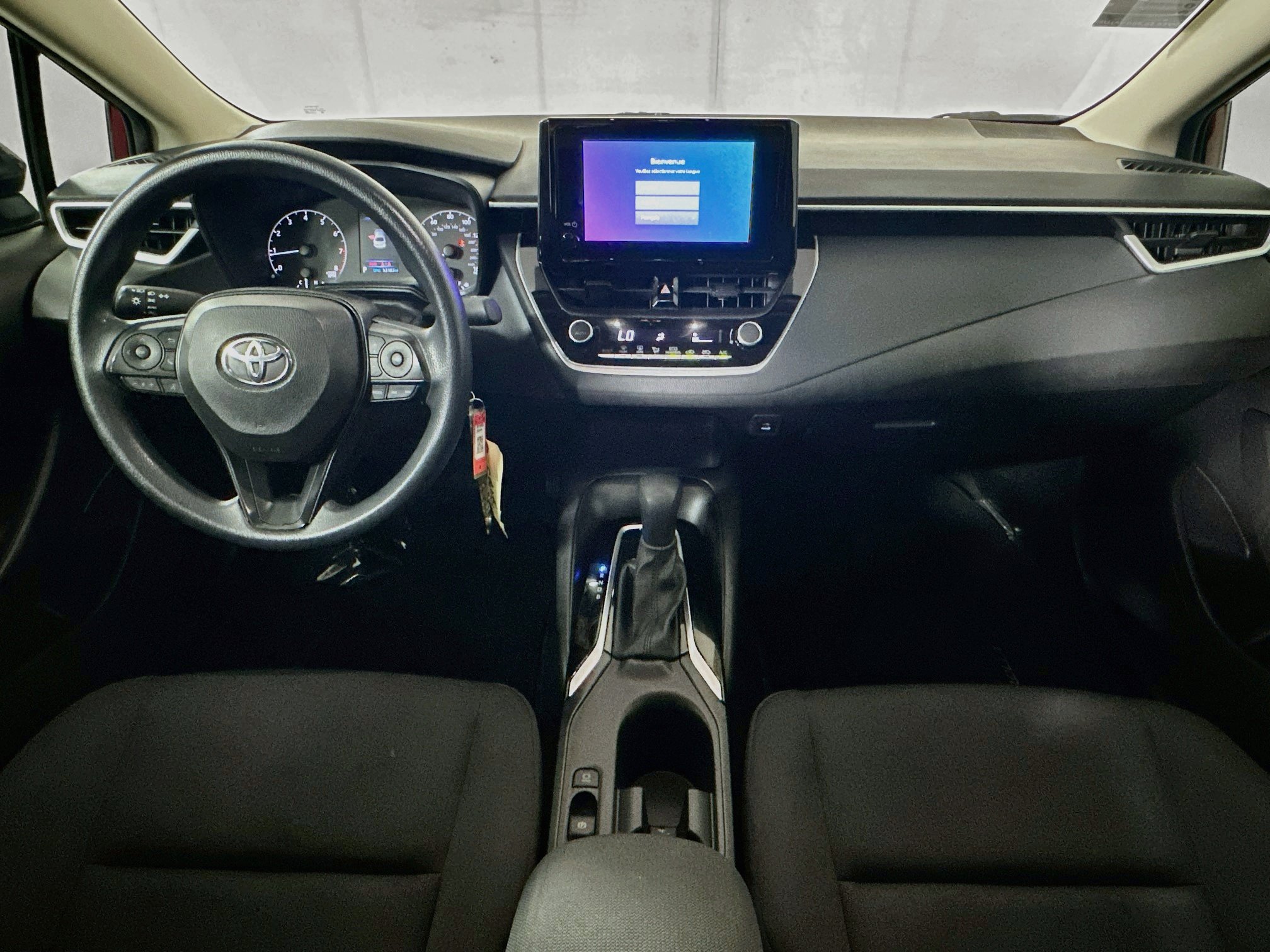 Used 2024 Toyota Corolla LE FWD image 26