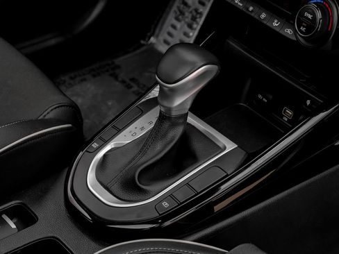 Used 2024 Kia Forte GT-Line w/ GT-Line Premium Package image 25