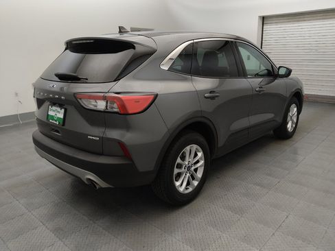 Used 2022 Ford Escape SE w/ Cold Weather Package AWD/4WD image 9