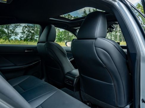 Used 2022 Lexus IS 350 F Sport AWD/4WD image 17