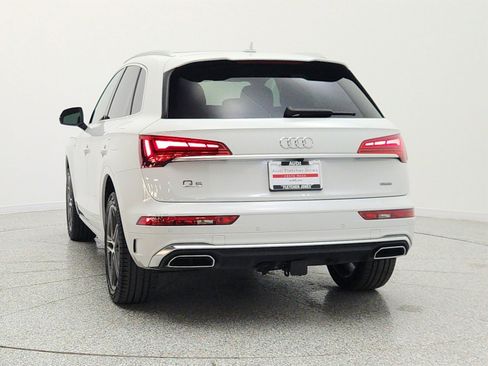 Used 2025 Audi Q5 e Premium AWD/4WD image 4