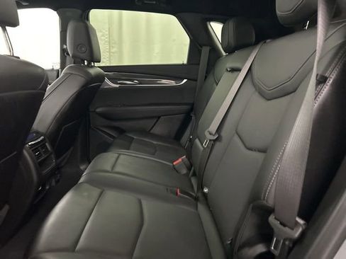 Used 2024 Cadillac XT5 Sportv w/ Technology Package image 29