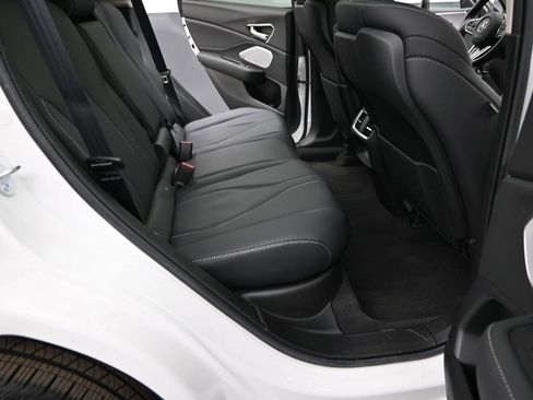 Used 2025 Acura RDX w/Technology Package image 15