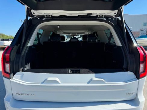 Used 2025 Ford Expedition Max Platinum AWD/4WD image 30