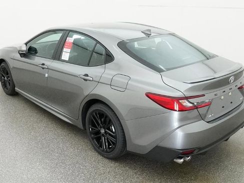 New 2026 Toyota Camry SE FWD image 19