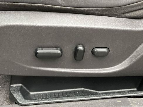 Used 2019 Ford Escape SEL AWD/4WD image 10