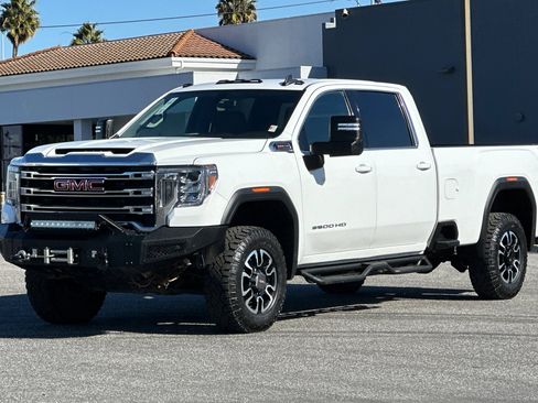 Used 2020 GMC Sierra 3500 SLE image 9