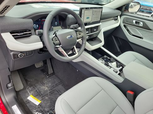 New 2026 Ford Explorer Platinum w/ LUX Leather Package AWD/4WD image 19