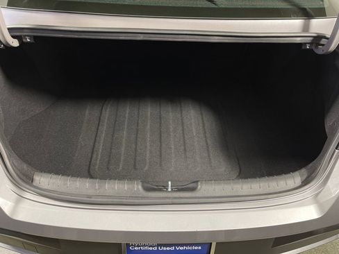 Certified 2025 Hyundai Elantra Blue image 10