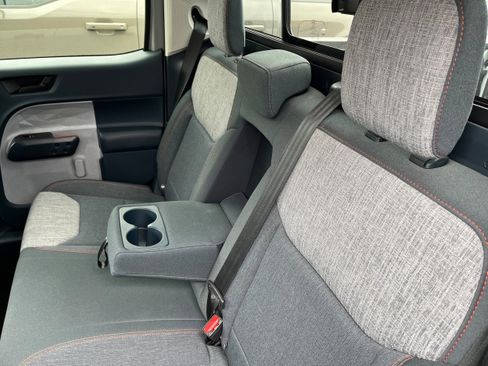 Certified 2022 Ford Maverick XLT image 11