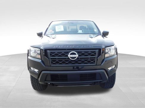 Used 2024 Nissan Frontier SV w/ Hardbody Edition AWD/4WD image 12
