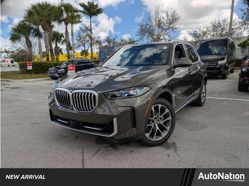 Used 2025 BMW X5 xDrive40i w/ Climate Comfort Package image 1