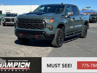 New 2026 Chevrolet Silverado 1500 Custom Trail Boss w/ LPO, Dark Essentials Package