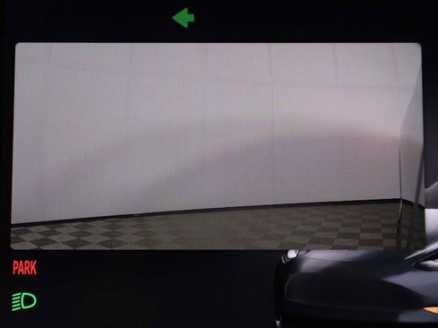 Used 2023 Tesla Model 3 Standard Range image 45